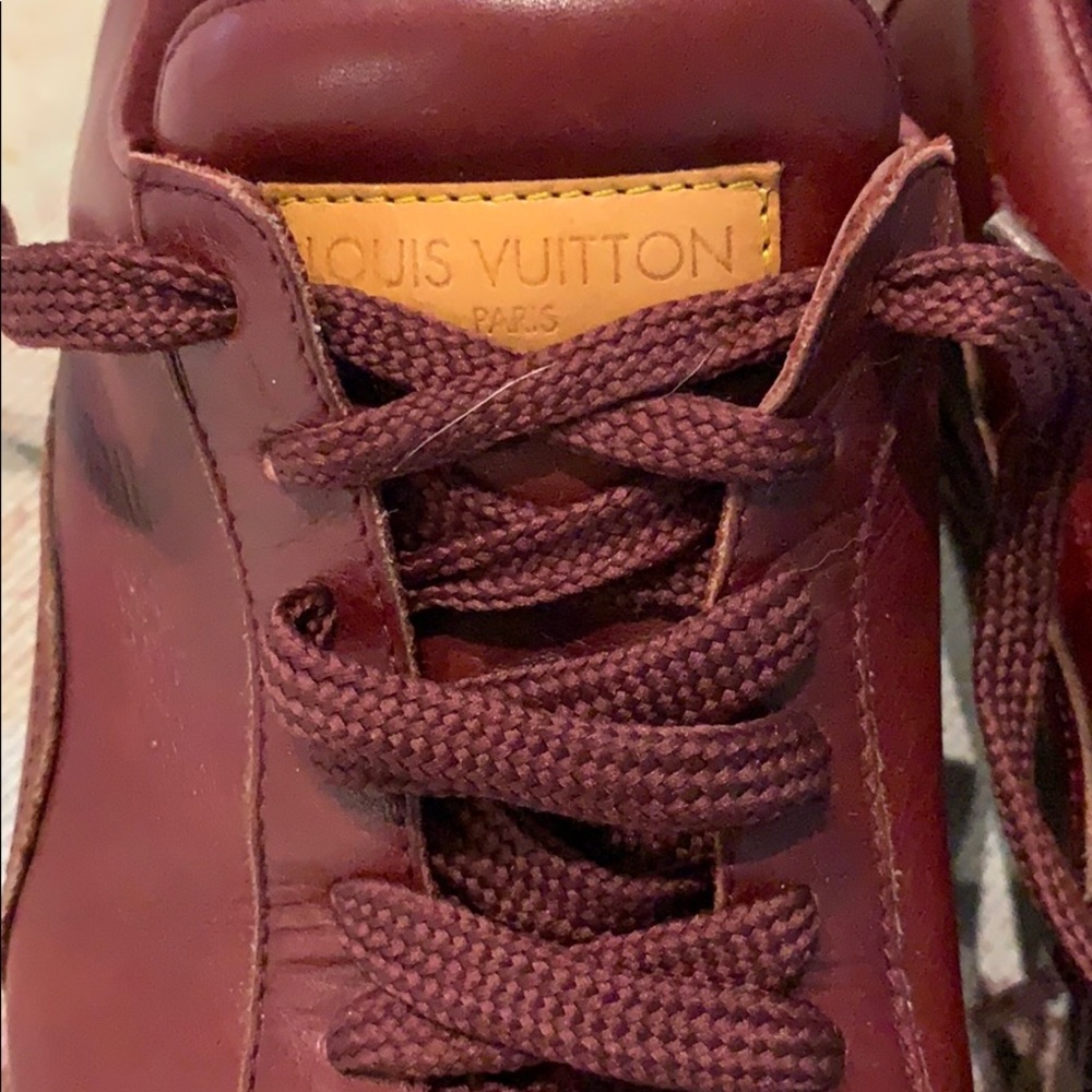 Louis Vuitton shoes - Picture 2 of 4